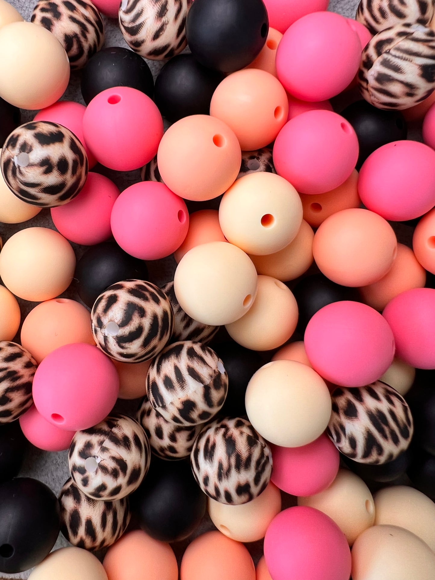 🔥New【Blind Bag】Live Product-Silicone Focal Beads Bag (Mix)